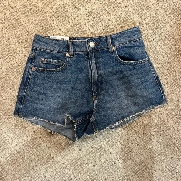 NWT! Garage Denim Amelia Blue Festival Shorts. - Picture 3 of 6